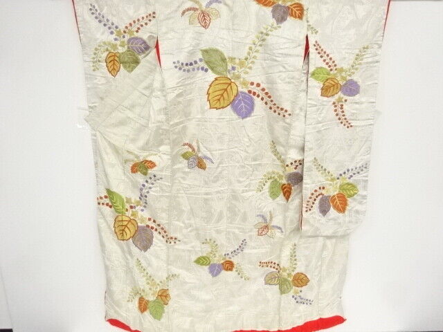 77375# Japanese Kimono / Antique Uchikake / Embroidery / Paulownia