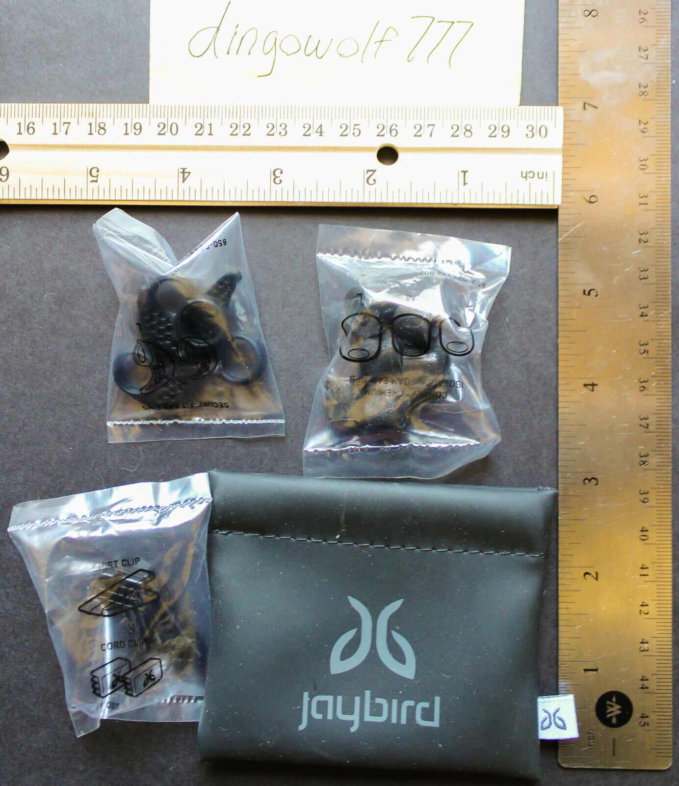 Jaybird Freedom F5 Case & Accessories - Good Condition